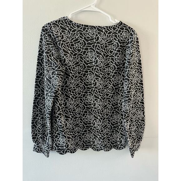 Elle Top Women's Medium Black White Embroidered Floral Textured Crewneck - Picture 6 of 7